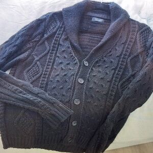 Men's Gray Cable Knit Sweater